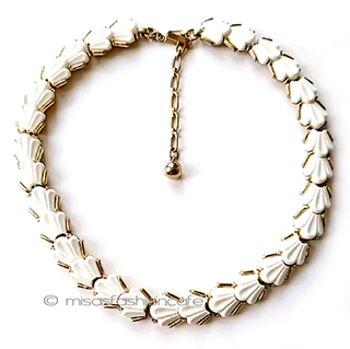 （画像用） ヴィンテージジュエリー Trifari　トリファリ