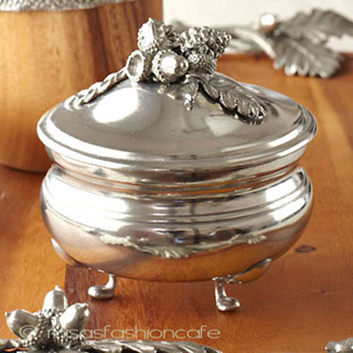 （画像用） どんぐり＆松ぼっくり カバー付きボウル