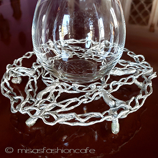 （画像用） マイケルミショー　流木 脚付き　鍋敷き