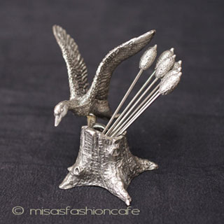 （画像用） 鴨・カモ＆木 パーティーピック