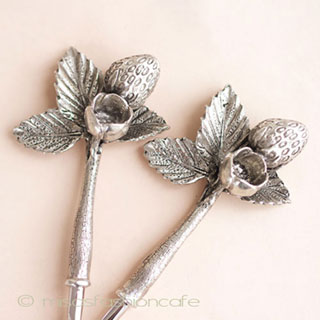 （画像用） いちご苺とお花 スプーン（２本）再販！