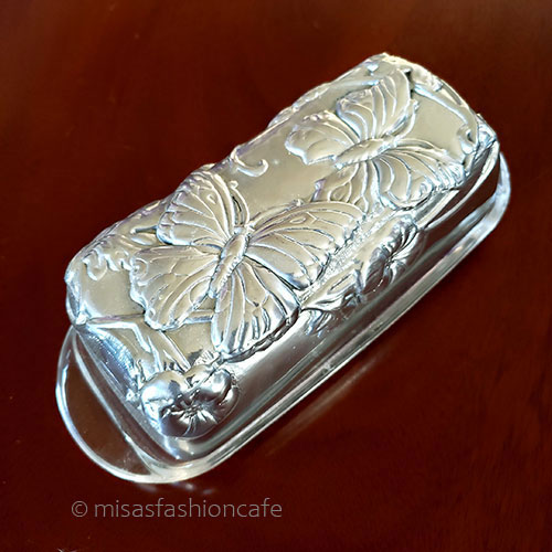 （画像用） バターディッシュ容器 チョウ＆フラワー　ガラス