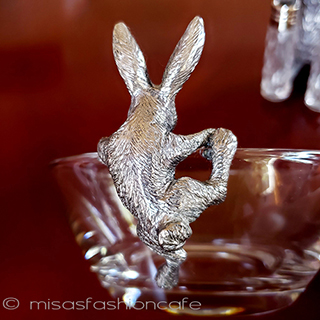 （画像用） ラビット・うさぎ再販！ 脚付き　ガラスボウル