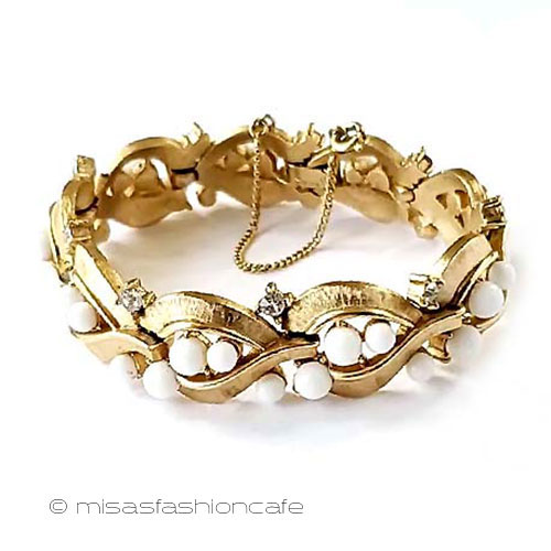 （画像用） Trifari　トリファリ 白＆金ブレスレット