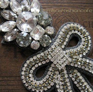 （画像用） ディーパ　グルナニ　再販！ ヘアバンド　キラキラりぼん