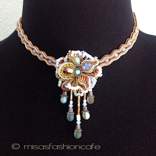 （画像用） Dori　ドリチャングリ フラワー　ネックレス