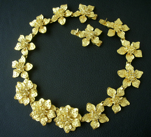 （画像用） KJL 野バラ　ネックレス