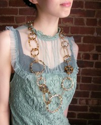 （画像用） KJL レオパード ネックレス