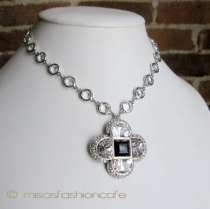 （画像用） KJL ネックレス　スワロ