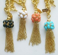 （画像用） KJL タッセル ブレス