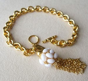 （画像用） KJL タッセル ブレス