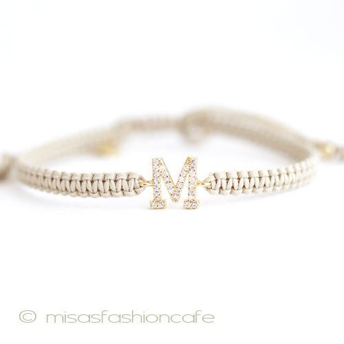 （画像用） ＴＡＩ　ブレスレット Gold　イニシャルM