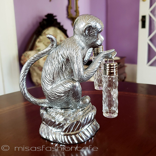 （画像用） 猿・サルの調味料入れ 塩コショウ・ガラス瓶