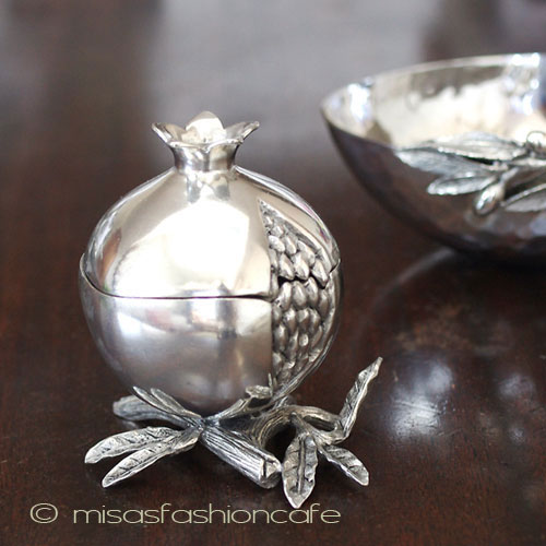 （画像用） ざくろの実ボウル カバー付き容器