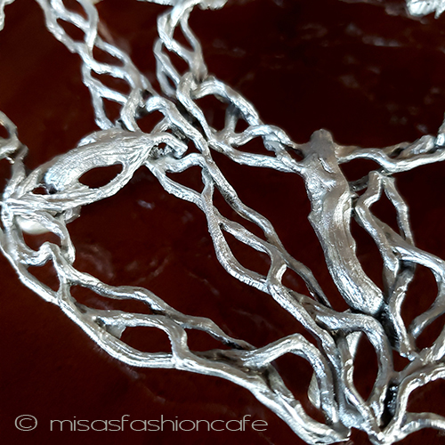 （画像用） マイケルミショー　流木 脚付き　鍋敷き