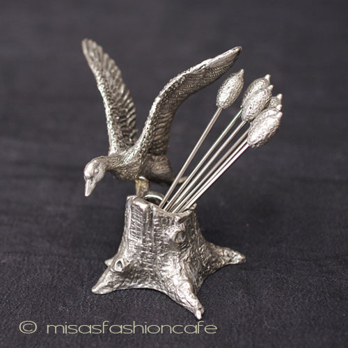 （画像用） 鴨・カモ＆木 パーティーピック