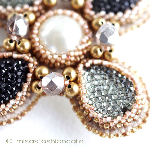 （画像用） Ｓｕｚａｎｎａ　Ｄａｉ ビジュークロス　ブローチ