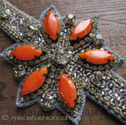 （画像用） ディーパ　グルナニ　 ヘアバンド　エスニック