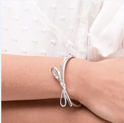 （画像用） ケイトスペード　バングル りぼん　ブレスレット