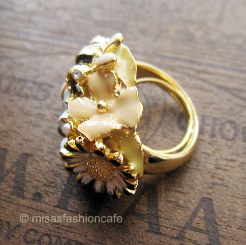 （画像用） パステル フラワーガーデン KJL ミツバチ リング