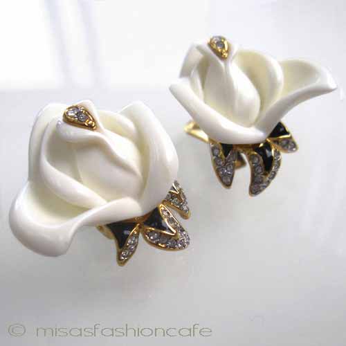 （画像用） KJL ローズ イヤリング