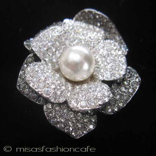 （画像用） KJLフラワー ブローチ