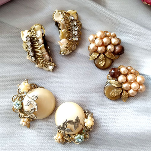 （画像用） ヴィンテージイヤリング 「パール花」3点セット