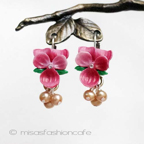 （画像用） スミレのお花　ピアス