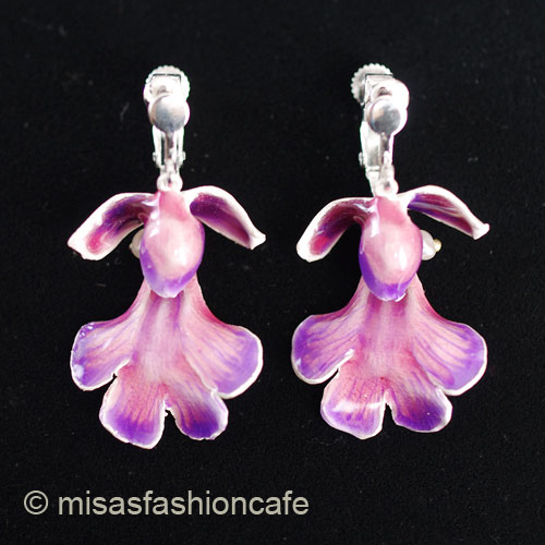 （画像用） ピアス　または　クリップ 真珠ランの花ピアス