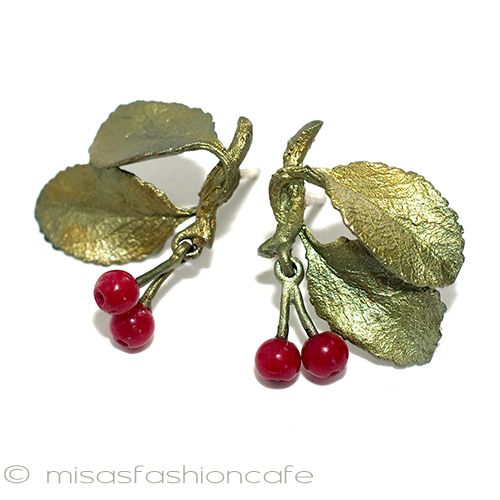 （画像用） Michaud ピアス チェリー