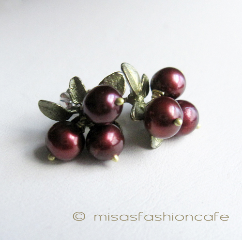 （画像用） マイケルミショー ピアス 真珠のクランベリー