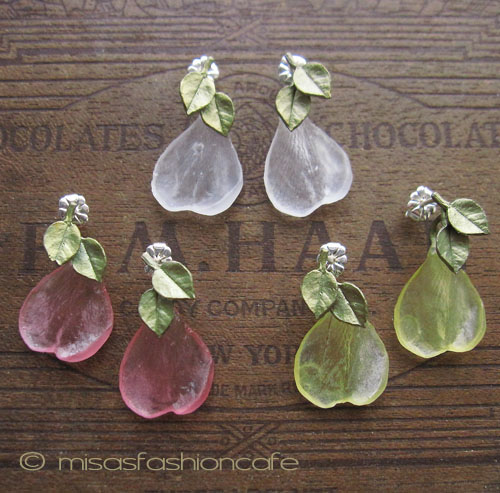 （画像用） マイケルミショー ピアス 　ローズの花びら（ホワイト）