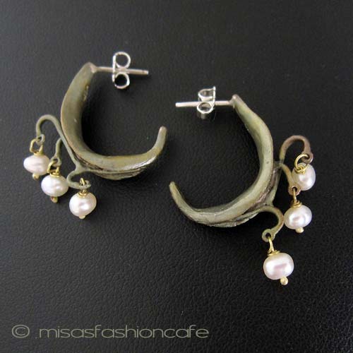 （画像用） Michaud フープピアス　　 真珠のすずらん