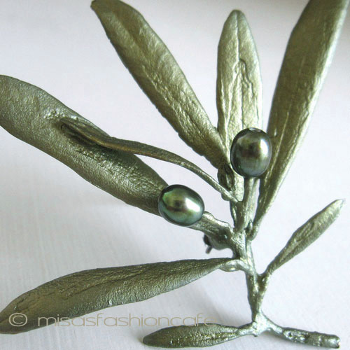 （画像用） マイケルミショーブローチ 真珠のオリーブ　再販！