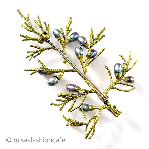 （画像用） 真珠 松の木 ブローチ