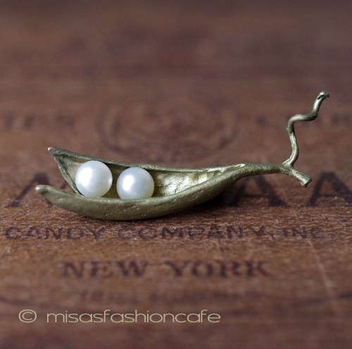 （画像用） マイケルミショー ブローチ 　真珠 さやえんどう豆