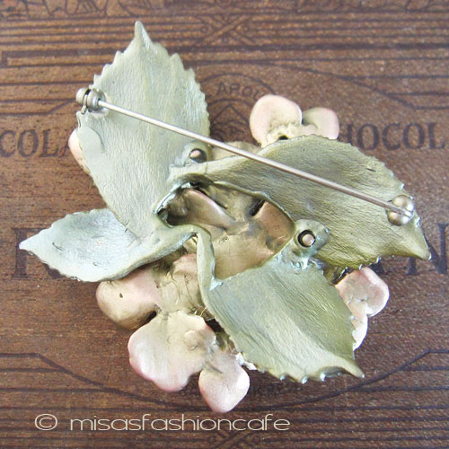 （画像用） マイケルミショー　再販！ あじさい　ブローチ