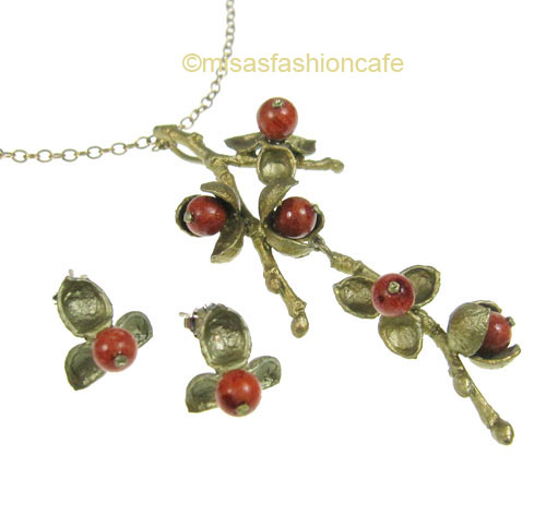 （画像用） Michaud ネックレス ビタースイートの実