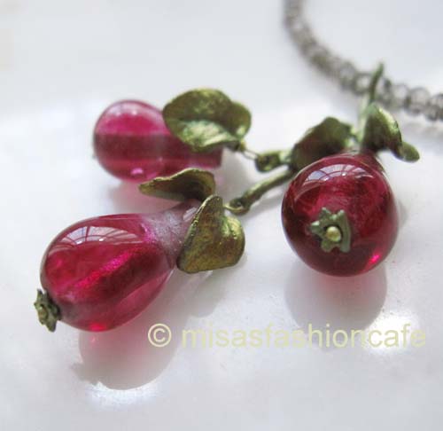 （画像用） Michaud ネックレス 洋梨ペアーフルーツ