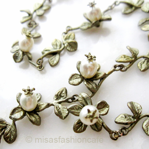 （画像用） Michaud ネックレス Quinceフラワー