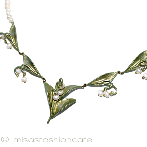 （画像用） 真珠の鈴蘭すずらん お花　ネックレス