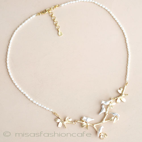 （画像用） マイケルミショー 鳥と木　真珠ネックレス