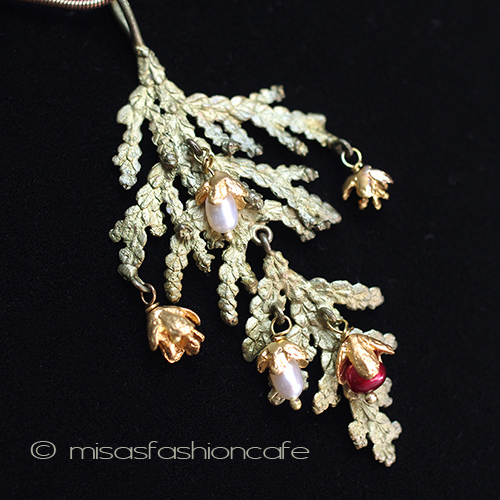 （画像用） マイケルミショー　真珠 ヒノキ・杉　ネックレス