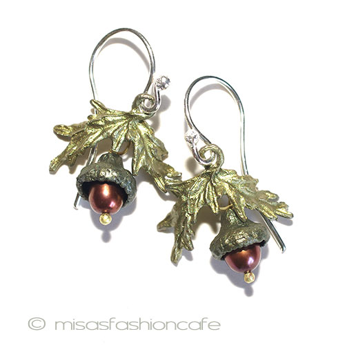 （画像用） ピアス　または　クリップ 真珠のドングリ　再販！