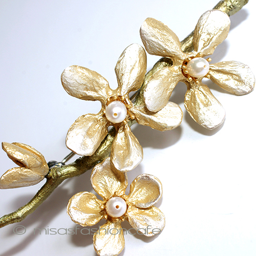 （画像用） マイケルミショー ブローチ 真珠　アーモンドの花