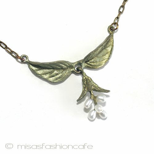 （画像用） マイケルミショー　真珠 ハーブ：バジルのお花