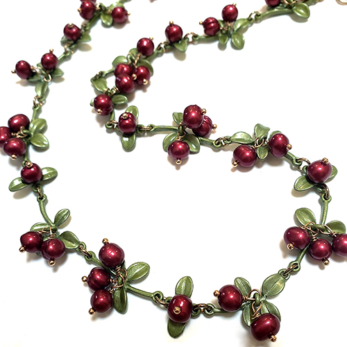 （画像用） 真珠のクランベリー パールの実ネックレス