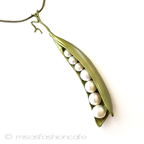 （画像用） ペンダントネックレス ７粒の真珠さやえんどう豆