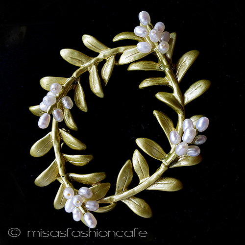 （画像用） 真珠の花リースブローチ フラワーコサージュ