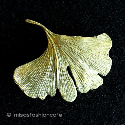 （画像用） マイケルミショー　再販 イチョウの葉ブローチ